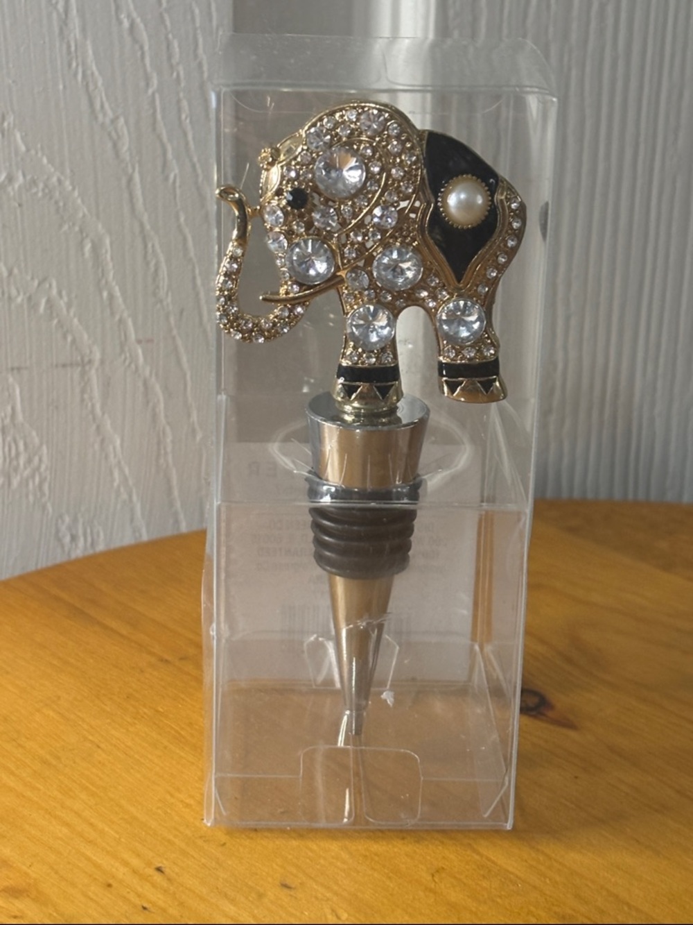 Walgreen Co Crystal Elephant Wine Bottle Stopper NWT